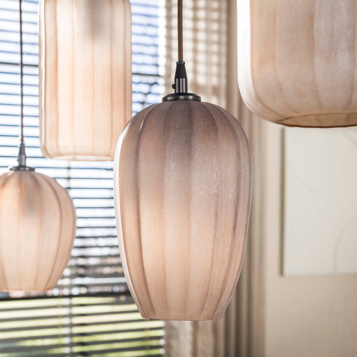 Hanglamp Elyra - 5-lichts - Frosted Bruin - Matglas