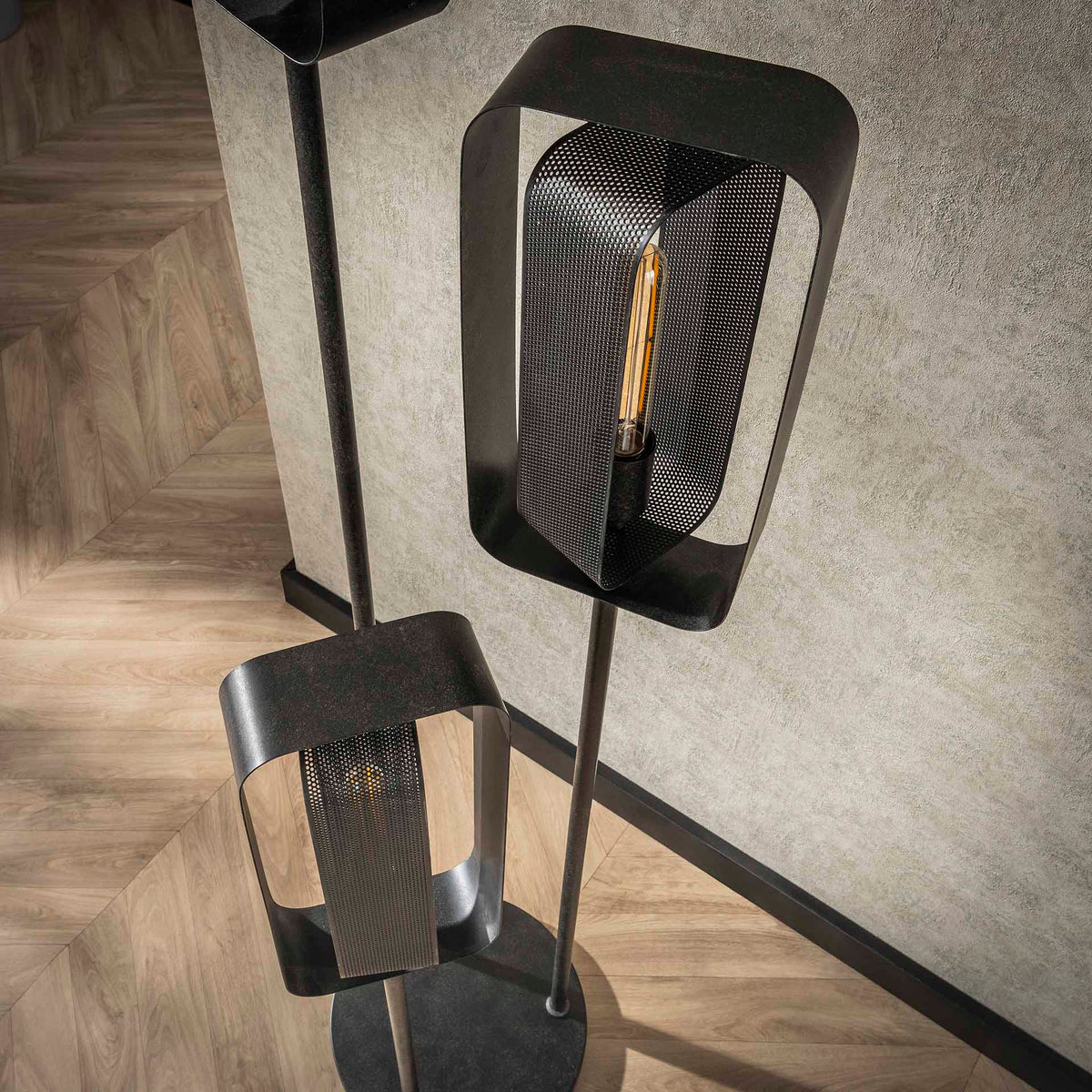Vloerlamp Flame (Internet retour) Retour24