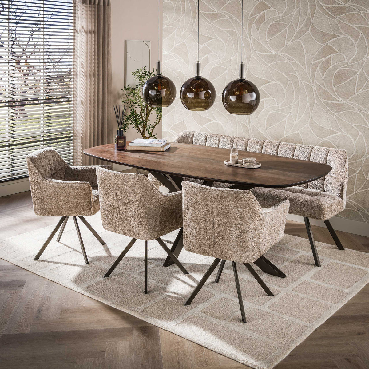 Eettafel Arlune - Deens Ovaal - Acaciahout - 215 cm